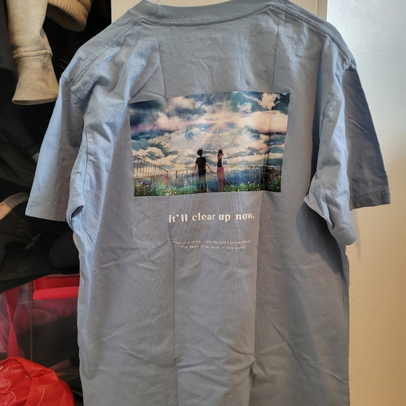 Weathering with you uniqlo tshirt size small - Picture 3 of 4